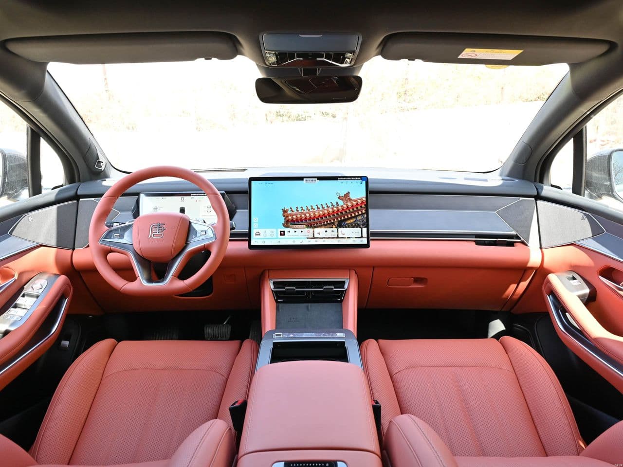 BYD Tang L DM interior