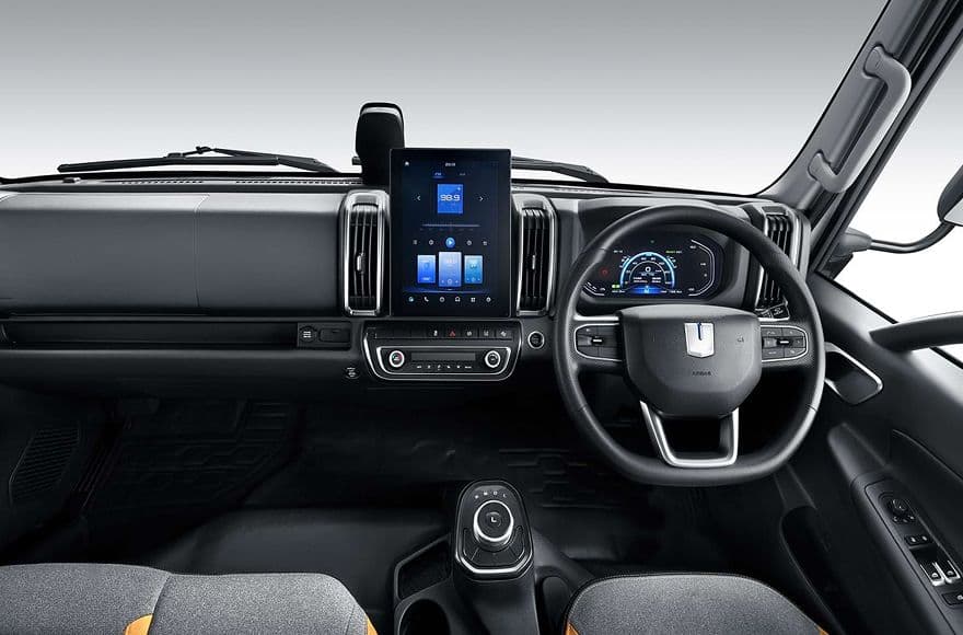 H9E interior